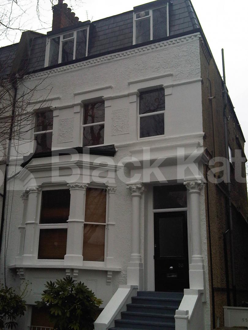 			HUGE 1 BED!! , 1 Bedroom, 1 bath, 1 reception Flat			 Hillmarton Road, HILLMARTON CONSERVATION